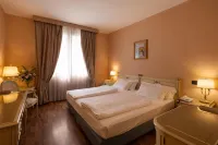 Hotel Lucrezia Borgia Hotels in Galliera