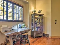 6 Mi to Canyons Village! Park City Townhome サミット・パークのホテル