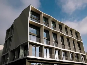 Cascada Thermal Springs & Hotel