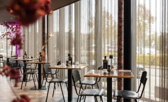 Hotel Twenty-Three Amsterdam Airport