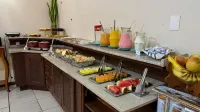 Pousada Porto Dos Casais - Breakfast