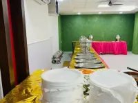 Royal Excellency Inn Hotels in Satna