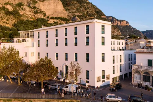Panorama Palace Hotel - 4-Star
