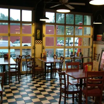 Martin & Mason Hotel
