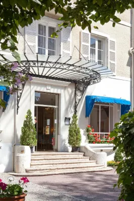 Logis Hotel Royal Saint-Mart Hotel di Chamalieres