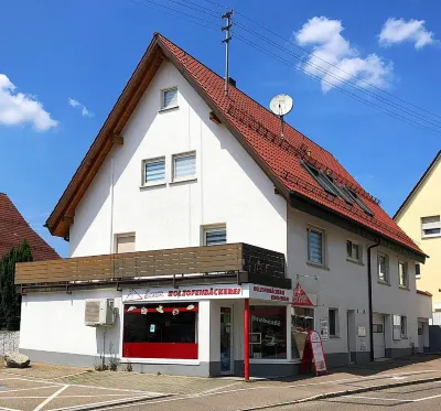 Apartment "La Lucia" - Mit Bäckerei im Haus - Genussvoll Wohnen! Hôtels à proximité de : Burg Hohenrechberg
