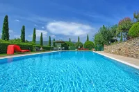 Poggiluglio by PosarelliVillas - Condos