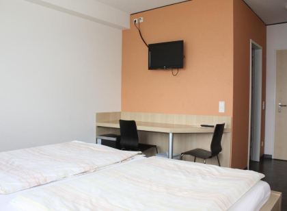 Hotel Grand Tour