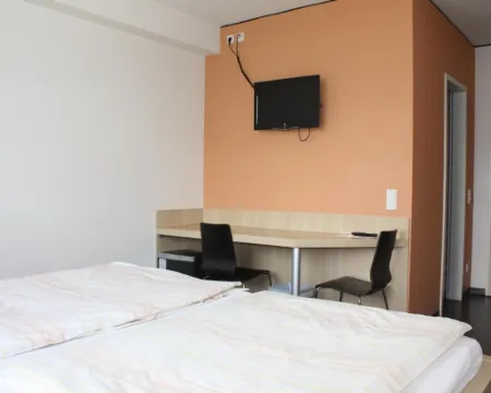 ホテル グランド ツアー ケルン ヴェッセリンクのホテル