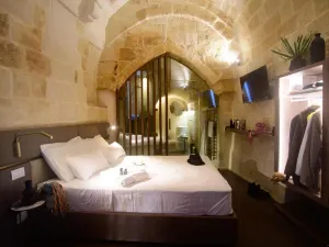 Le Malve Cave Retreat