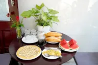 Pink Beach Homestay Hotels in TT. Vinh Dien