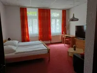 Hotel Zum Goldenen Löwen Hotel a Mucheln
