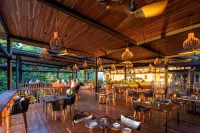 El Remanso Rainforest Lodge Hotels in Carate