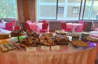 Grifone Hotel - breakfast