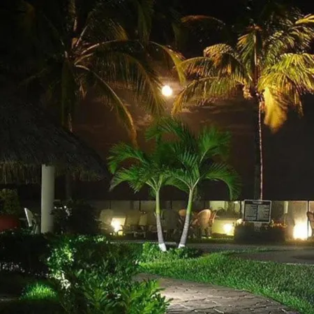 Playa Caracol Hotel & Spa