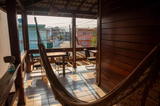 Nômades Beach House - Adventure Hostels