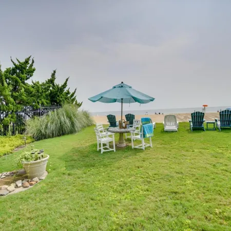 Chic Virginia Beach Retreat - Pool, Steps to Beach