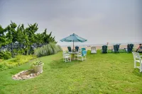 Chic Virginia Beach Retreat - Pool, Steps to Beach - Spa