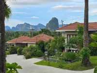 Krabi Green Hill Pool Villas