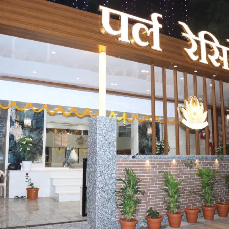Hotel Pearl Residency