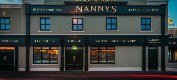 Nannys Hotele w: Meath