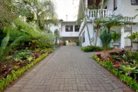 St. Lucia Wetlands Guest House