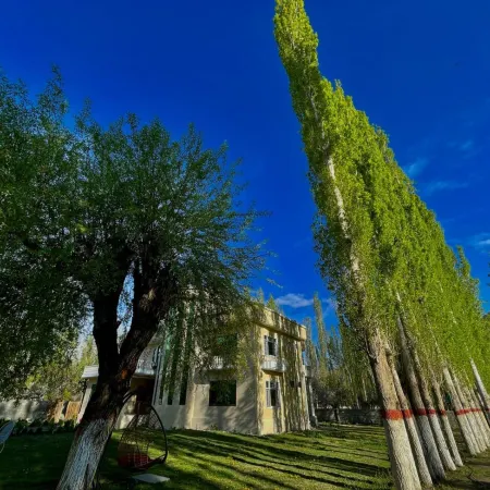 Skardu Saraye Hotel & Resort