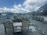 Waterhead Bath Suites