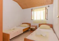 Apartments Romic