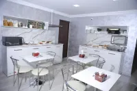 Opera Avenue Hotel
