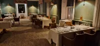 Wolfscastle Country Hotel - صديق للحيوانات الاليفة
