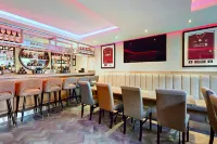 The Arc Hotel - ที่มีบาร์
