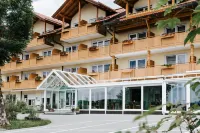 Gasthof Buglhof Hotels in der Nähe von Waldwipfelweg