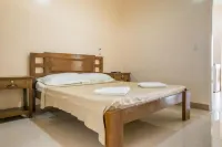 Kellocks' Seaview Apartelle Hotels in Dalaguete