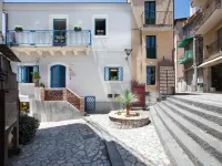 Casa Blandano B&B Hotels near Taormina Cathedral