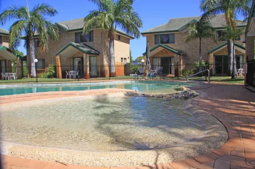 Aqua Villa Holiday Apartments - Holiday Apartments
