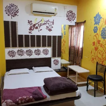 Hotel Shri Radhe Krishna