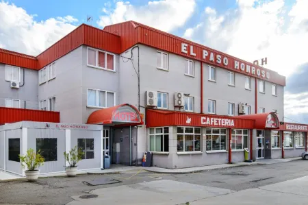 Hotel El Paso Honroso Отели в г. Асторга