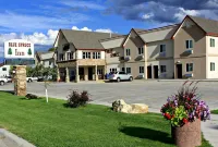 Blue Spruce Inn-Meeker, Colorado Hotels near Meeker Drugs, Inc