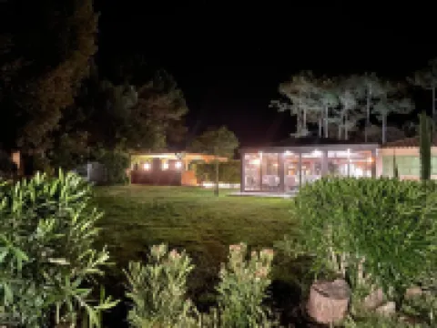 Prea Gianca Отели в г. 