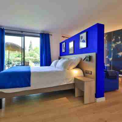 Logis Hôtel Déjeunez sous l'Arbre Rooms