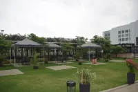 Momo inn Park & Resort Hotels near FREBG Fashion Limited