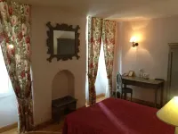 Hotel l'Astrolabe فنادق في Lay-Lamidou