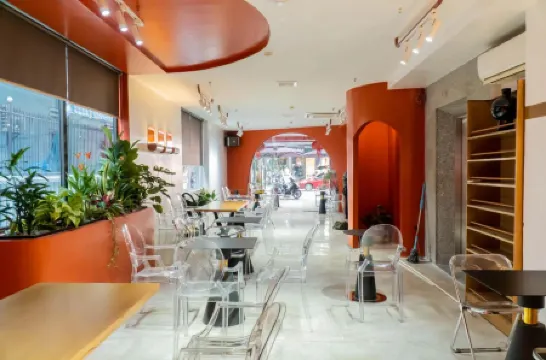 QUOC CUONG HOTEL& APARTMENT DANANG BY HAVILAND Отели рядом с достопримечательностью «Vietnam News Computing Center»