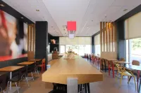 이비스 콜라티나 Colatina 호텔