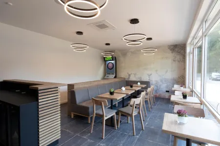 Waldhotel am Wittenheimer Forst Отели в г. Вестерштеде