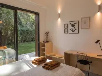 Salty Woods Lodge, Chambre d'hôtes Hotels in Soustons