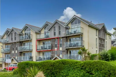 The Beach House & Porth Sands Apartments Hotels near The Bird