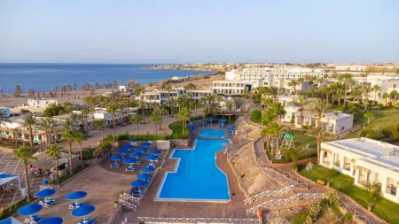 Club Reef Resort & Spa Отели в г. Qesm Sharm Ash Sheikh