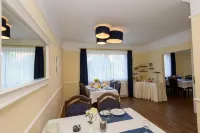 Bremer Apartmenthotel Superior Hotels in Leeste